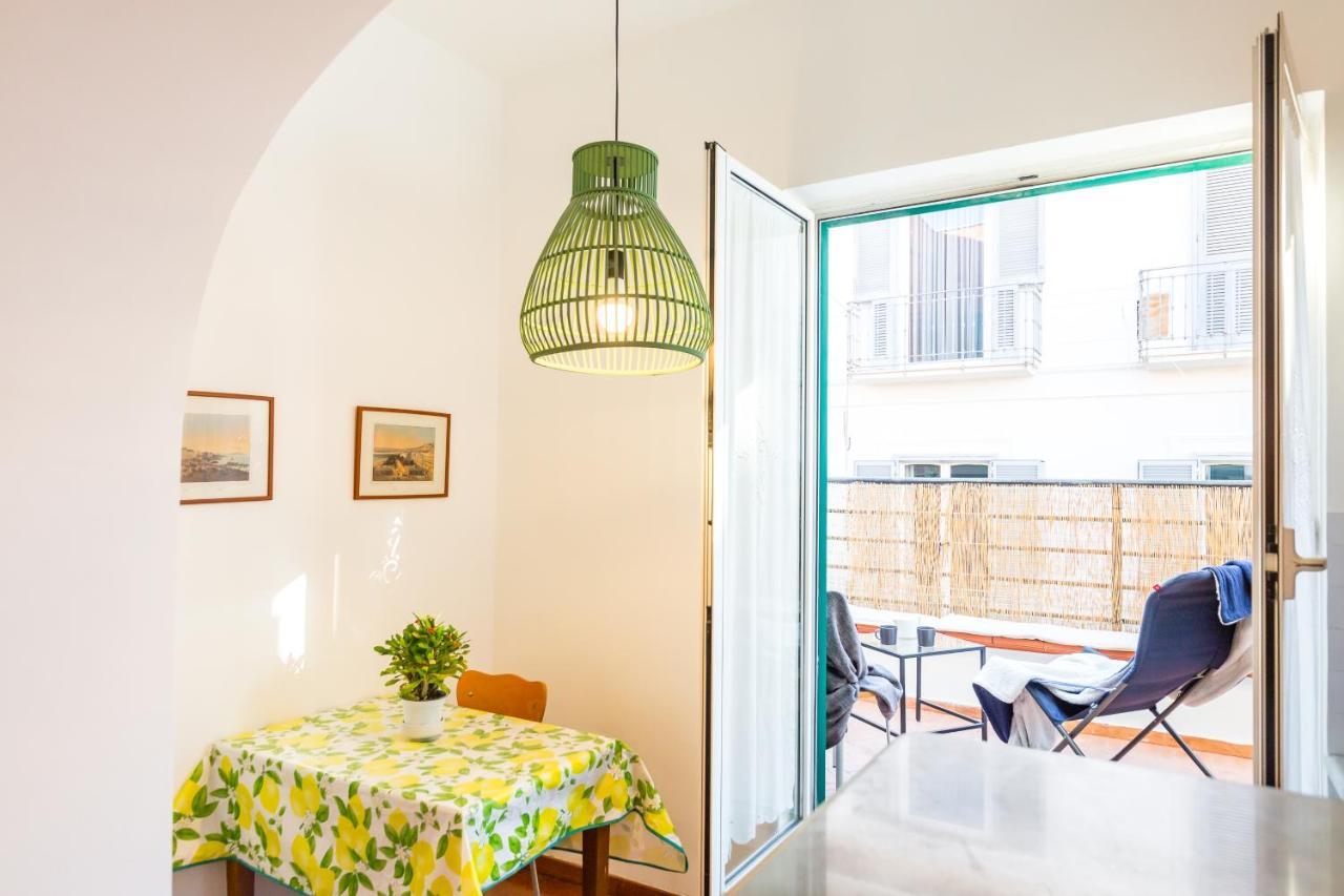 Parthenope's Eye On The Seafront By Napoliapartments Napels